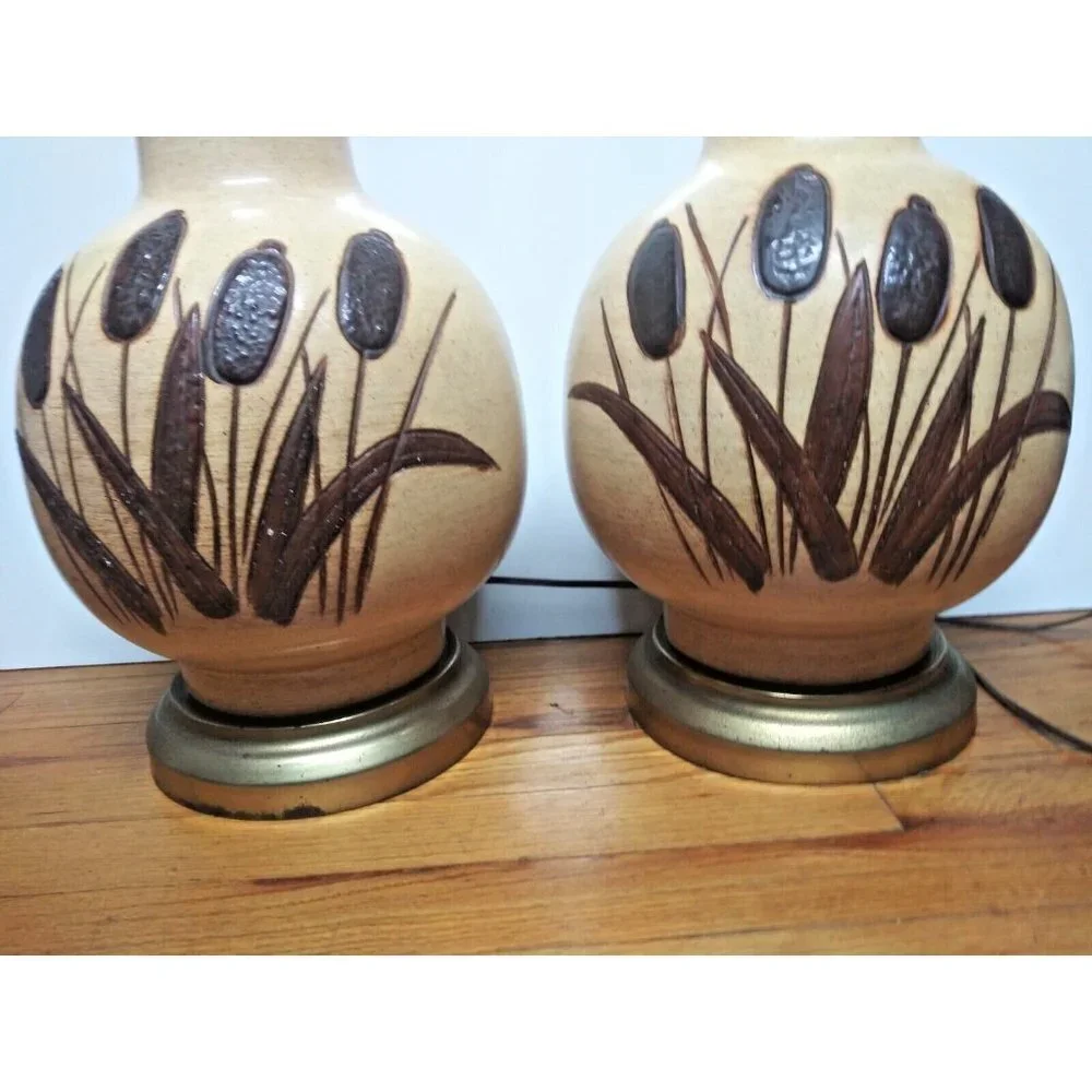 Vintage 1970s Ceramic Cattail Table Lamps Boho MCM 20